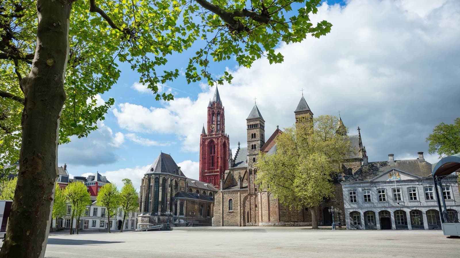 Maastricht Städtereise mit Kneipentour foto 1