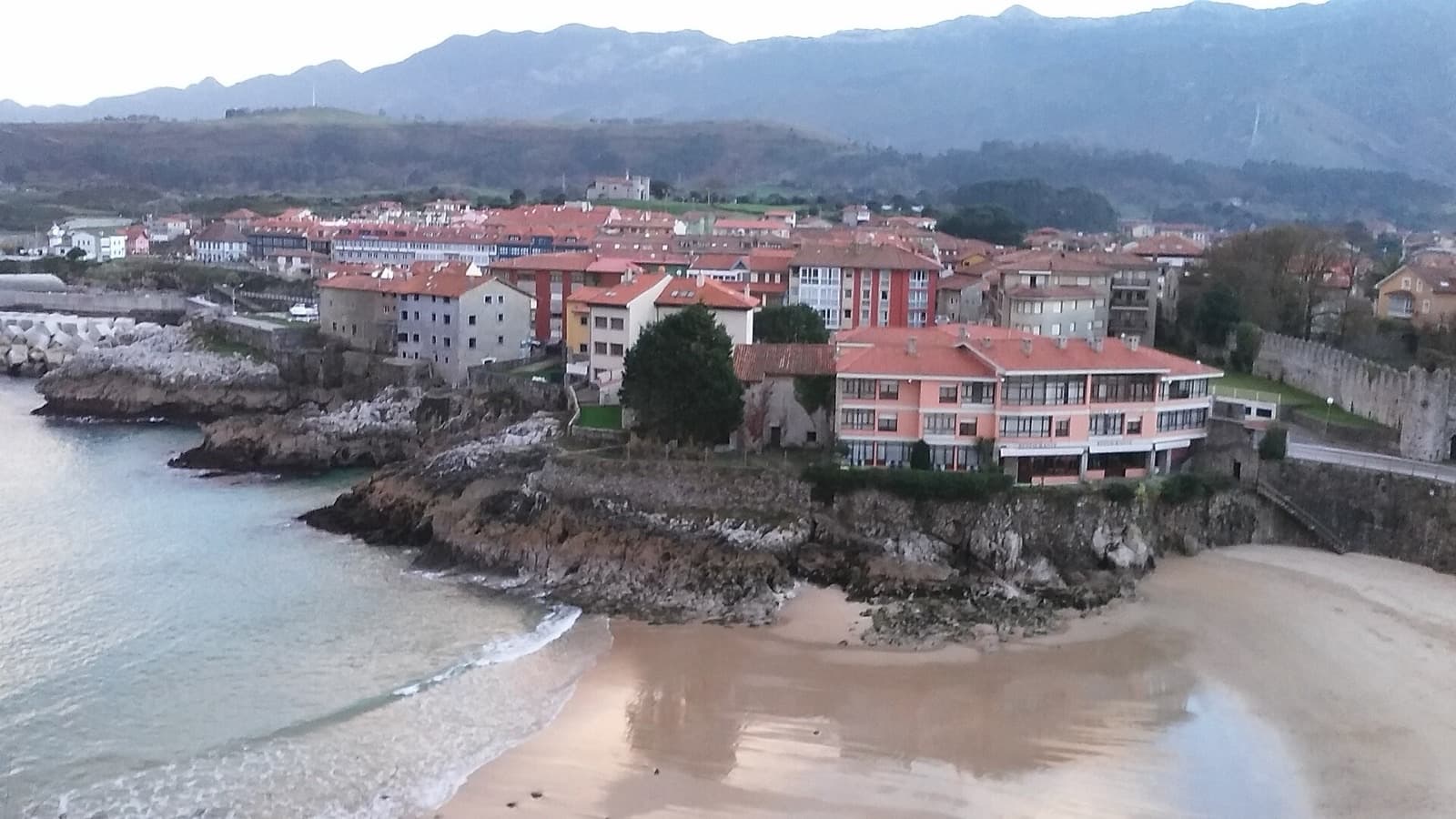 Familienurlaub Nordspanien (2 Erwachsene + 2 Kinder) foto 2