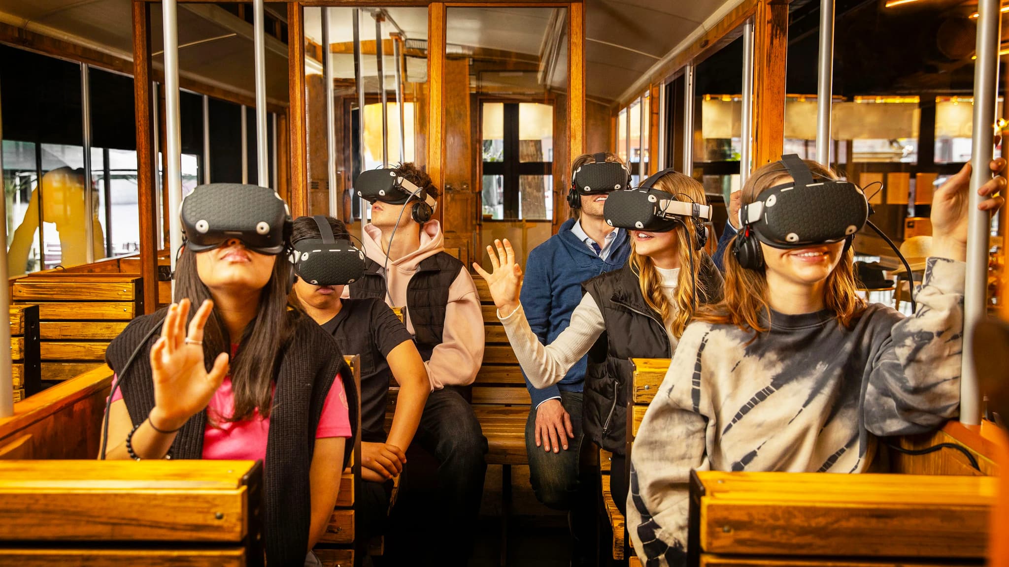 Stedentrip Keulen inclusief  Virtual Reality Tijdreisticket foto 2