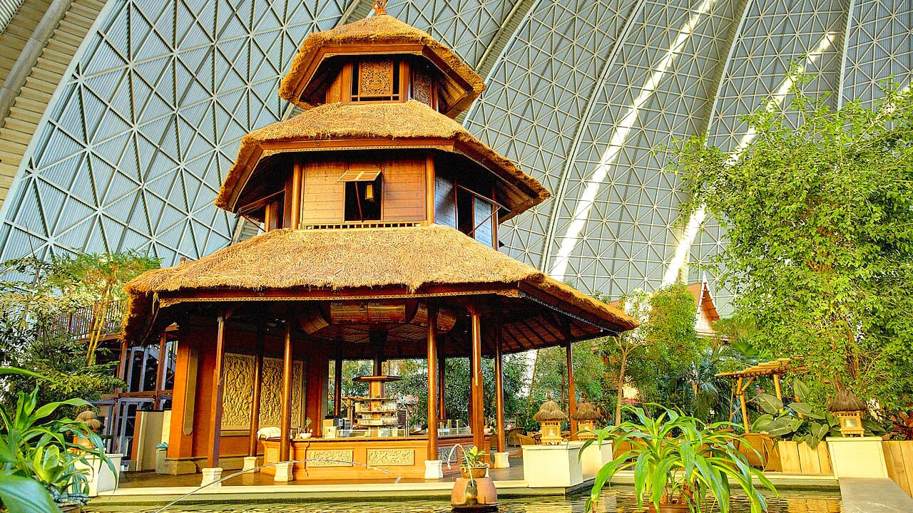 Tropical Island Voucher – Tickets + Resortverblijf foto 3